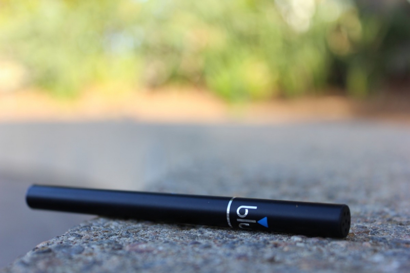boutique-CAILLE-min_e_cigarette_vaping_blu_cigs_blu_electronic_cigarette_tobacco_cigarette_smoke-637061